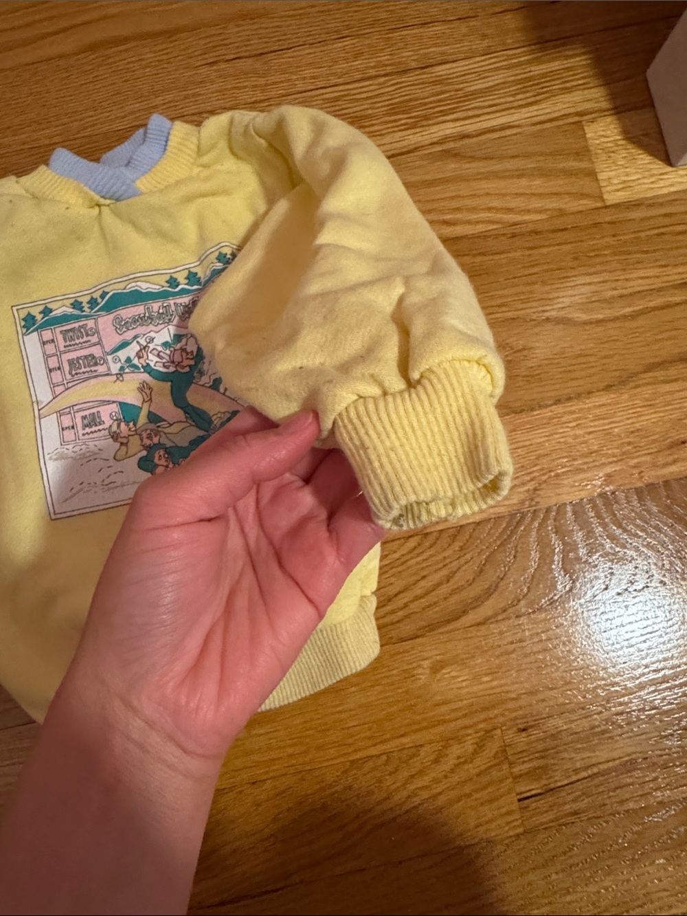 Vintage Kids Yellow Graphic Pullover Sweatshirt